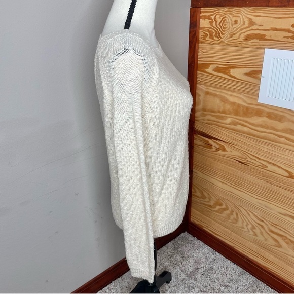 Forever 21 Keyhole Open Back Long Sleeve Sheer Knit Sweater in Cream Tan Small - Picture 2 of 8